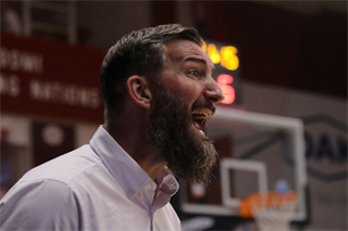 Európsky pohár FIBA: BC Prievidza - Keravnos BC 82:68 (Ladislav Szibilla)