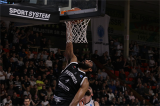 Európsky pohár FIBA: BC Prievidza - Keravnos BC 82:68 (Ladislav Szibilla)