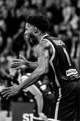 Európsky pohár FIBA: BC Prievidza - Keravnos BC 82:68 (Vladimír Králik)	