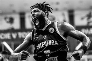 Európsky pohár FIBA: BC Prievidza - Keravnos BC 82:68 (Vladimír Králik)	