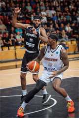 Európsky pohár FIBA: BC Prievidza - Keravnos BC 82:68 (Vladimír Králik)	
