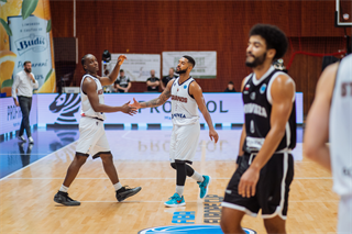 Európsky pohár FIBA: BC Prievidza - Keravnos BC 82:68 (Vladimír Králik)	