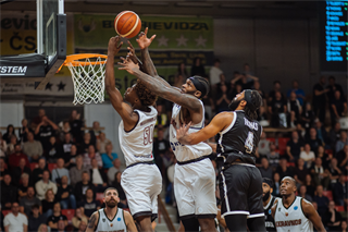 Európsky pohár FIBA: BC Prievidza - Keravnos BC 82:68 (Vladimír Králik)	