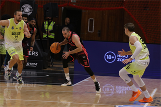 5. kolo TIPOS SBL: BC Prievidza - Košice Wolves 90:79 (Ladislav Szibilla)	