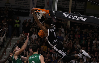 7. kolo TIPOS SBL: BC Prievidza : MBK Handlová 79:61 (Ladislav Szibilla)	