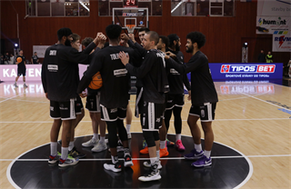 7. kolo TIPOS SBL: BC Prievidza : MBK Handlová 79:61 (Ladislav Szibilla)	