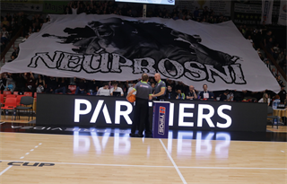 7. kolo TIPOS SBL: BC Prievidza : MBK Handlová 79:61 (Ladislav Szibilla)	