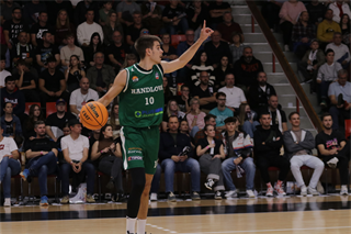 7. kolo TIPOS SBL: BC Prievidza : MBK Handlová 79:61 (Ladislav Szibilla)	