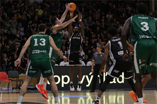 7. kolo TIPOS SBL: BC Prievidza : MBK Handlová 79:61 (Ladislav Szibilla)	