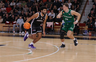 7. kolo TIPOS SBL: BC Prievidza : MBK Handlová 79:61 (Ladislav Szibilla)	