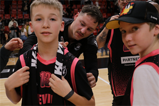 7. kolo TIPOS SBL: BC Prievidza : MBK Handlová 79:61 (Ladislav Szibilla)	