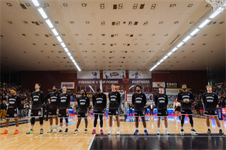 7. kolo TIPOS SBL: BC Prievidza - MBK Handlová 79:61 (Vladimír Králik)	
