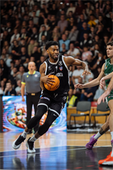 7. kolo TIPOS SBL: BC Prievidza - MBK Handlová 79:61 (Vladimír Králik)	