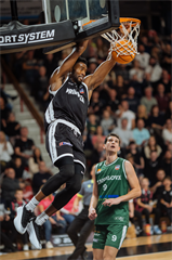 7. kolo TIPOS SBL: BC Prievidza - MBK Handlová 79:61 (Vladimír Králik)	