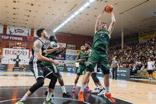 7. kolo TIPOS SBL: BC Prievidza - MBK Handlová 79:61 (Vladimír Králik)	