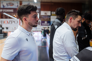 7. kolo TIPOS SBL: BC Prievidza - MBK Handlová 79:61 (Vladimír Králik)	