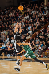 7. kolo TIPOS SBL: BC Prievidza - MBK Handlová 79:61 (Vladimír Králik)	