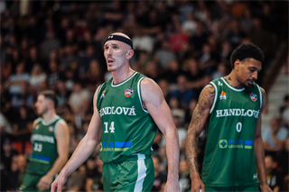 7. kolo TIPOS SBL: BC Prievidza - MBK Handlová 79:61 (Vladimír Králik)	