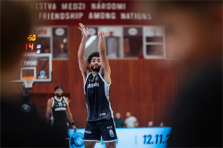 7. kolo TIPOS SBL: BC Prievidza - MBK Handlová 79:61 (Vladimír Králik)	