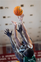 7. kolo TIPOS SBL: BC Prievidza - MBK Handlová 79:61 (Vladimír Králik)	