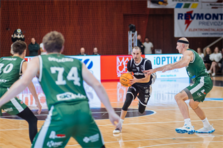 7. kolo TIPOS SBL: BC Prievidza - MBK Handlová 79:61 (Vladimír Králik)	