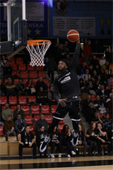 Európsky pohár FIBA: BC Prievidza : Pelister Bitola 97:82 (Ladislav Szibilla)	