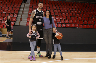 Európsky pohár FIBA: BC Prievidza : Pelister Bitola 97:82 (Ladislav Szibilla)	