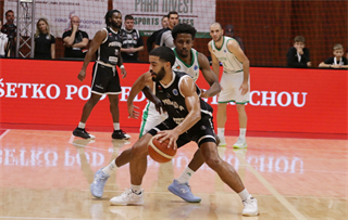 Európsky pohár FIBA: BC Prievidza : Pelister Bitola 97:82 (Ladislav Szibilla)	