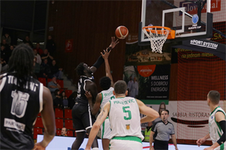 Európsky pohár FIBA: BC Prievidza : Pelister Bitola 97:82 (Ladislav Szibilla)	