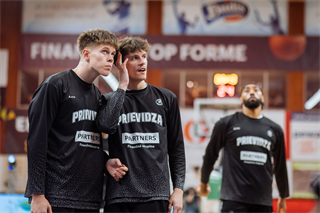 Európsky pohár FIBA: BC Prievidza - Pelister Bitola 97:82 (Vladimír Králik)	