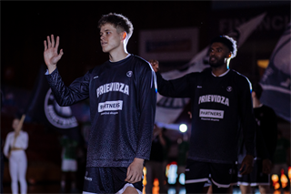 Európsky pohár FIBA: BC Prievidza - Pelister Bitola 97:82 (Vladimír Králik)	