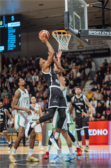 Európsky pohár FIBA: BC Prievidza - Pelister Bitola 97:82 (Vladimír Králik)	