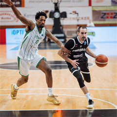 Európsky pohár FIBA: BC Prievidza - Pelister Bitola 97:82 (Vladimír Králik)	