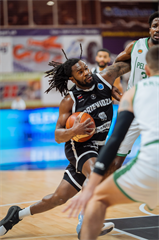 Európsky pohár FIBA: BC Prievidza - Pelister Bitola 97:82 (Vladimír Králik)	