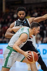 Európsky pohár FIBA: BC Prievidza - Pelister Bitola 97:82 (Vladimír Králik)	