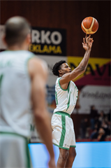 Európsky pohár FIBA: BC Prievidza - Pelister Bitola 97:82 (Vladimír Králik)	