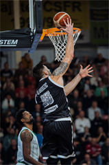 Európsky pohár FIBA: BC Prievidza - Pelister Bitola 97:82 (Vladimír Králik)	
