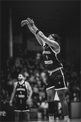 Európsky pohár FIBA: BC Prievidza - Pelister Bitola 97:82 (Vladimír Králik)	