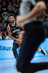 Európsky pohár FIBA: BC Prievidza - Pelister Bitola 97:82 (Vladimír Králik)	