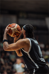 Európsky pohár FIBA: BC Prievidza - Pelister Bitola 97:82 (Vladimír Králik)	