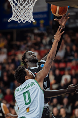 Európsky pohár FIBA: BC Prievidza - Pelister Bitola 97:82 (Vladimír Králik)	