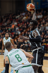 Európsky pohár FIBA: BC Prievidza - Pelister Bitola 97:82 (Vladimír Králik)	
