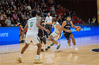 Európsky pohár FIBA: BC Prievidza - Pelister Bitola 97:82 (Vladimír Králik)	