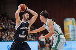 Európsky pohár FIBA: BC Prievidza - Pelister Bitola 97:82 (Vladimír Králik)	