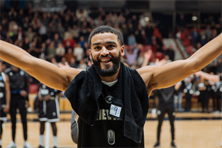 Európsky pohár FIBA: BC Prievidza - Pelister Bitola 97:82 (Vladimír Králik)	