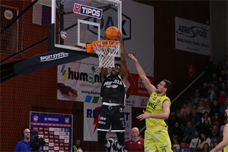9. kolo TIPOS SBL: BC Prievidza : Patrioti Levice 86:92 (Ladislav Szibilla)	