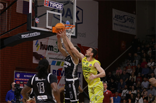 9. kolo TIPOS SBL: BC Prievidza : Patrioti Levice 86:92 (Ladislav Szibilla)	