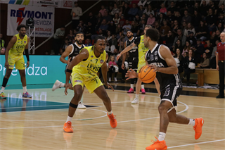 9. kolo TIPOS SBL: BC Prievidza : Patrioti Levice 86:92 (Ladislav Szibilla)	