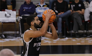 9. kolo TIPOS SBL: BC Prievidza : Patrioti Levice 86:92 (Ladislav Szibilla)	