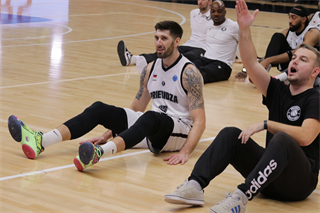 Európsky pohár FIBA: BC Prievidza : Cedevita Záhreb 83:64 (Ladislav Szibilla)	